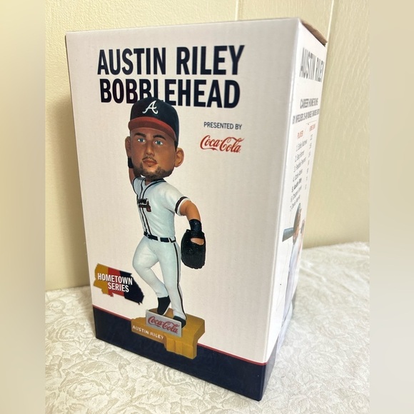NWT 2023 Hometown Series Austin Riley Atlanta Braves Mississippi Bobblehead - Picture 3 of 8
